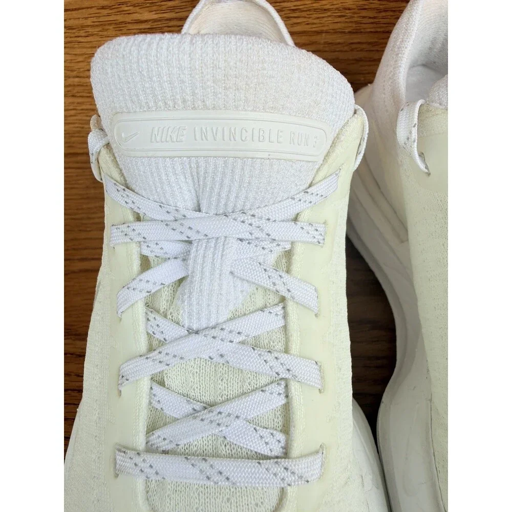Nike ZoomX Invincible 3 “White Photon Dust” Size 7 men’s / 8.5 Women’s